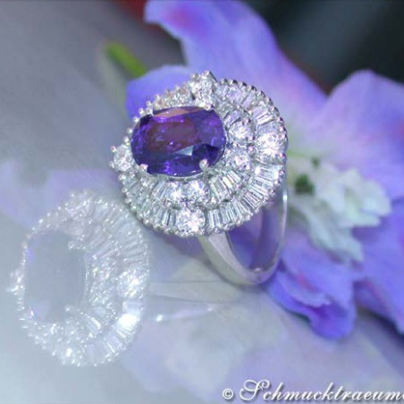 Superb Ceylon Sapphire Diamond Ring
