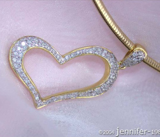 Herz Anhänger mit Diamanten in Gelbgold