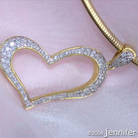 Herz Anhänger mit Diamanten in Gelbgold