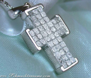 Exquisite Diamond Cross Pendant (Invisible Setting)