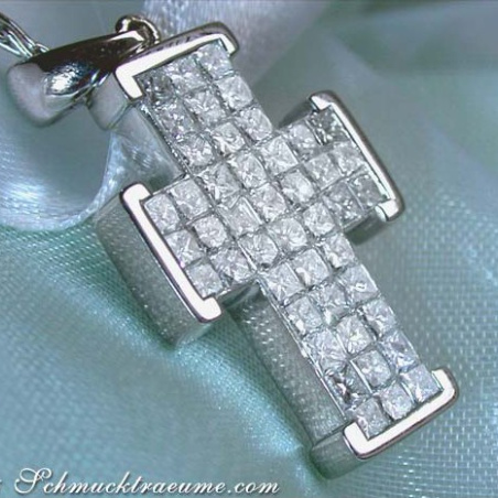 Exquisite Diamond Cross Pendant (Invisible Setting)
