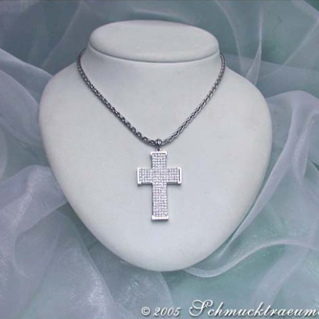 Exquisite Diamond Cross Pendant (3,92 ct.)