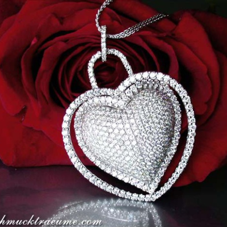 Magnificent Diamond Heart Pendant (7.50 ct.)