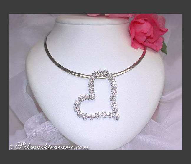 Glorious Diamond Heart Pendant Glorious Diamond Heart Pendant