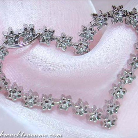 Glorious Diamond Heart Pendant
