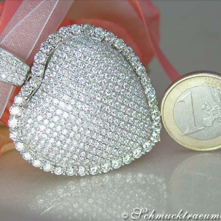 Extra large Diamond Pendant (9,50 ct.)