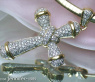 Precious Diamond Cross Pendant in Yellow gold