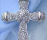 Precious Diamond Cross Pendant in White gold