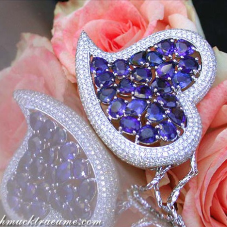 Luxurious Ceylon Sapphire Heart Pendant with Diamonds