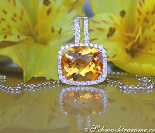 Picture Perfect Citrine Pendant with Diamonds incl. Chain