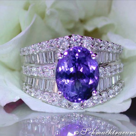Tansanit Ring mit Brillanten & Diamanten