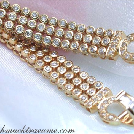 Attractive Diamond Bracelet in Yellow gold 14k