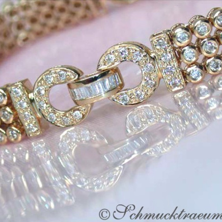Attractive Diamond Bracelet in Yellow gold 14k