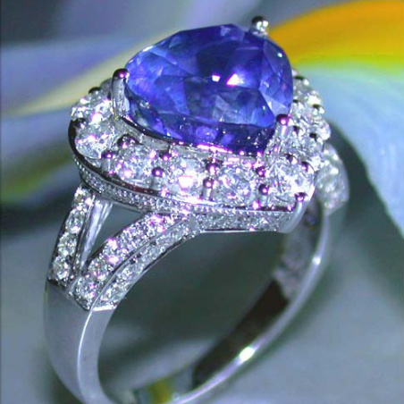 Gorgeous Tanzanite Heart Ring with Diamonds