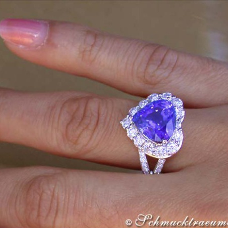 Gorgeous Tanzanite Heart Ring with Diamonds