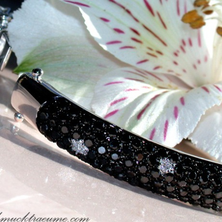 Brillanten & schwarze Diamanten Armreif