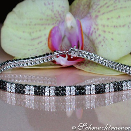 Brillanten & schwarze Diamanten Armband