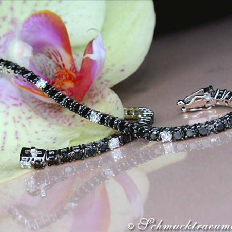 Tennis Armband mit Brillanten & schwarzen Diamanten