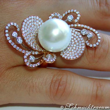Fantastic Southsea Pearl Ring with Diamonds
