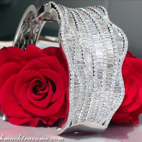 Hochwertiger Schmuck für Damen - online kaufen auf Schmucktraeume.com