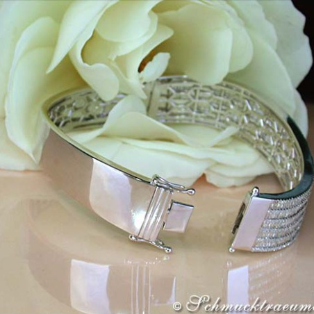 Prachtvoller Diamanten Armreif in Weißgold 750