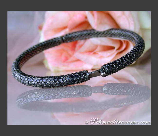 Gorgeous Black Diamond Bangle Gorgeous Black Diamond Bangle