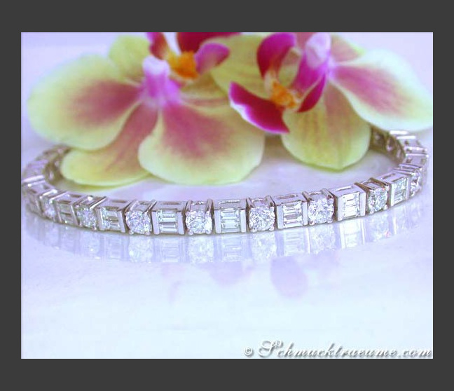 Stunning Diamond Bracelet (9,41 ct.) Stunning Diamond Bracelet (9,41 ct.)