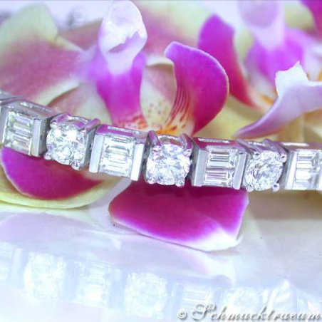 Stunning Diamond Bracelet (9,41 ct.)