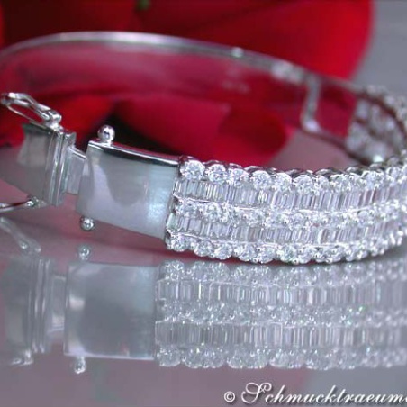Brillanten Diamanten Armreif in Weißgold 750