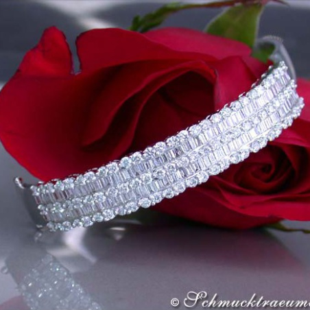 Hochwertiger Schmuck für Damen - online kaufen auf Schmucktraeume.com 