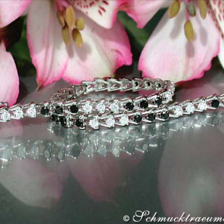 Tennisarmband mit schwarzen Diamanten & Brillanten