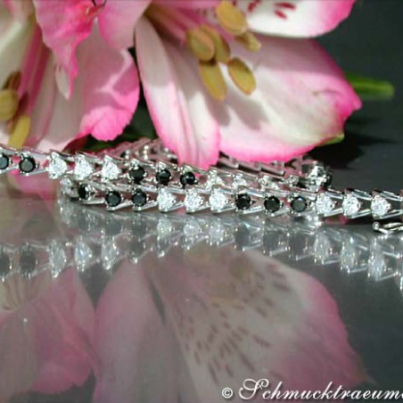 Tennisarmband mit schwarzen Diamanten & Brillanten