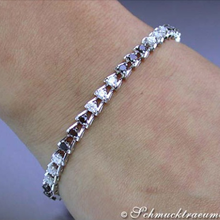 Tennisarmband mit schwarzen Diamanten & Brillanten