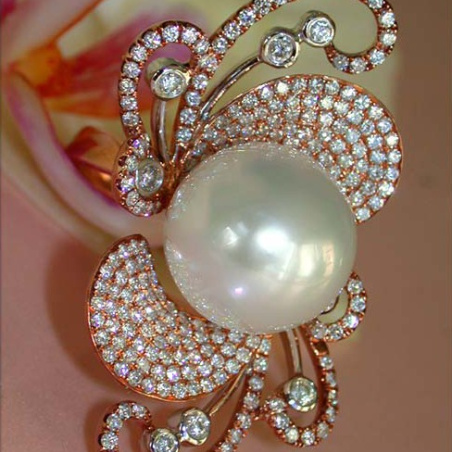 Fantastic Southsea Pearl Ring with Diamonds