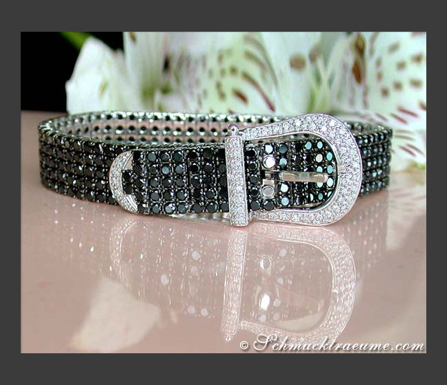 Terrific Black & White Diamond Belt Bracelet Terrific Black & White Diamond Belt Bracelet