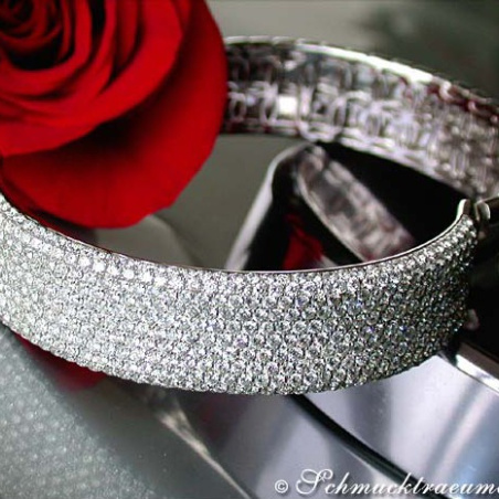 Heavy Diamond Bangle (11 ct.)