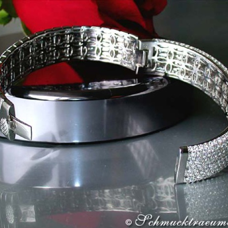 Heavy Diamond Bangle (11 ct.)