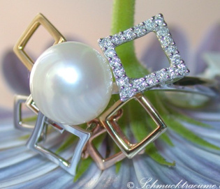 Tricolor Cultured Pearl Diamond Ring