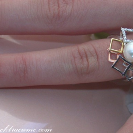 Tricolor Cultured Pearl Diamond Ring