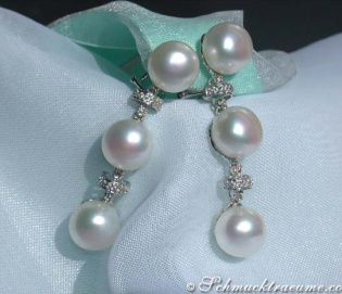 Elegant Freshwater Pearl Dangling Earrings