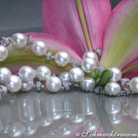 Beautiful Freshwater Pearl Necklace