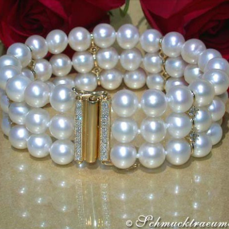 Dreireihiges Zuchtperlen Brillanten Armband in Gelbgold
