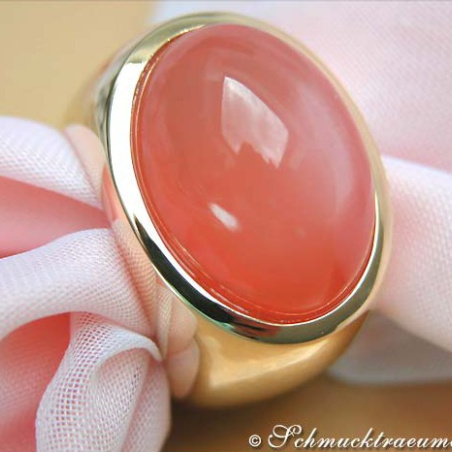Excellent Moonstone Ring