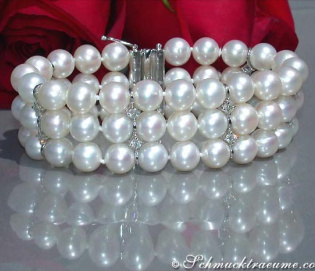 Gorgeous Three Row Freshwater Pearl Bracelet with Diamonds in White Gold