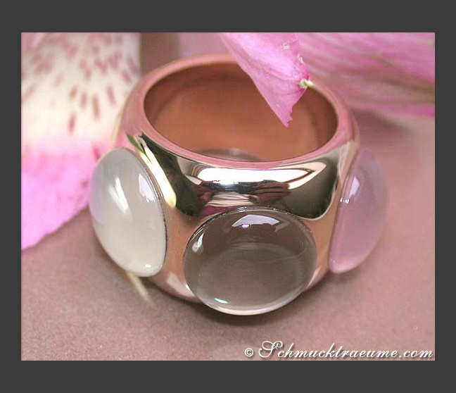 Ring mit Mondstein Ring mit Mondstein