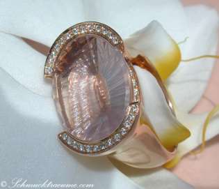 Impressive Rose Quarz Diamond Ring