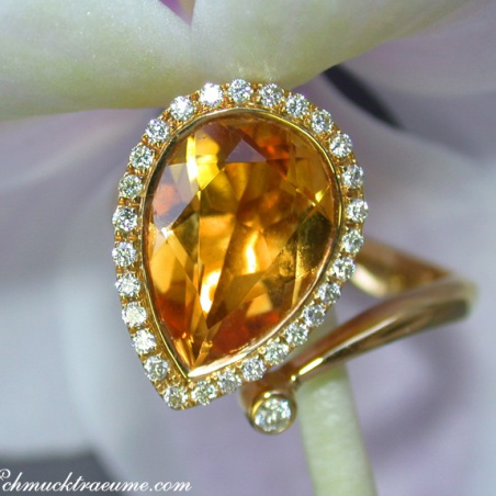 Pretty Citrine Drop Diamond Ring