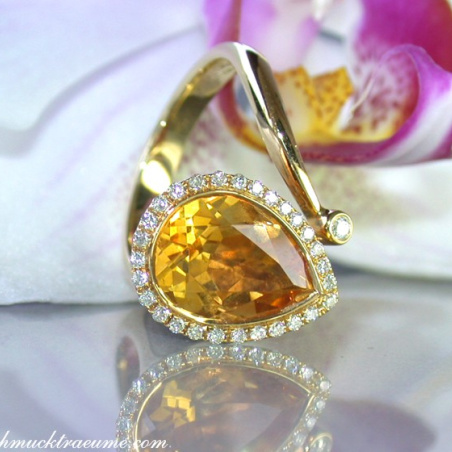Pretty Citrine Drop Diamond Ring