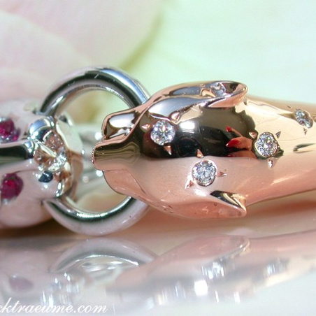 Attractive Diamond Panther Ring