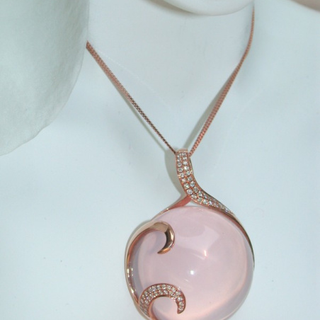 Magnificent Rose Quartz Pendant with Diamonds